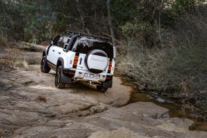 Land Rover Defender 110 P400 S Urban Pack 2020 года  (ZA)